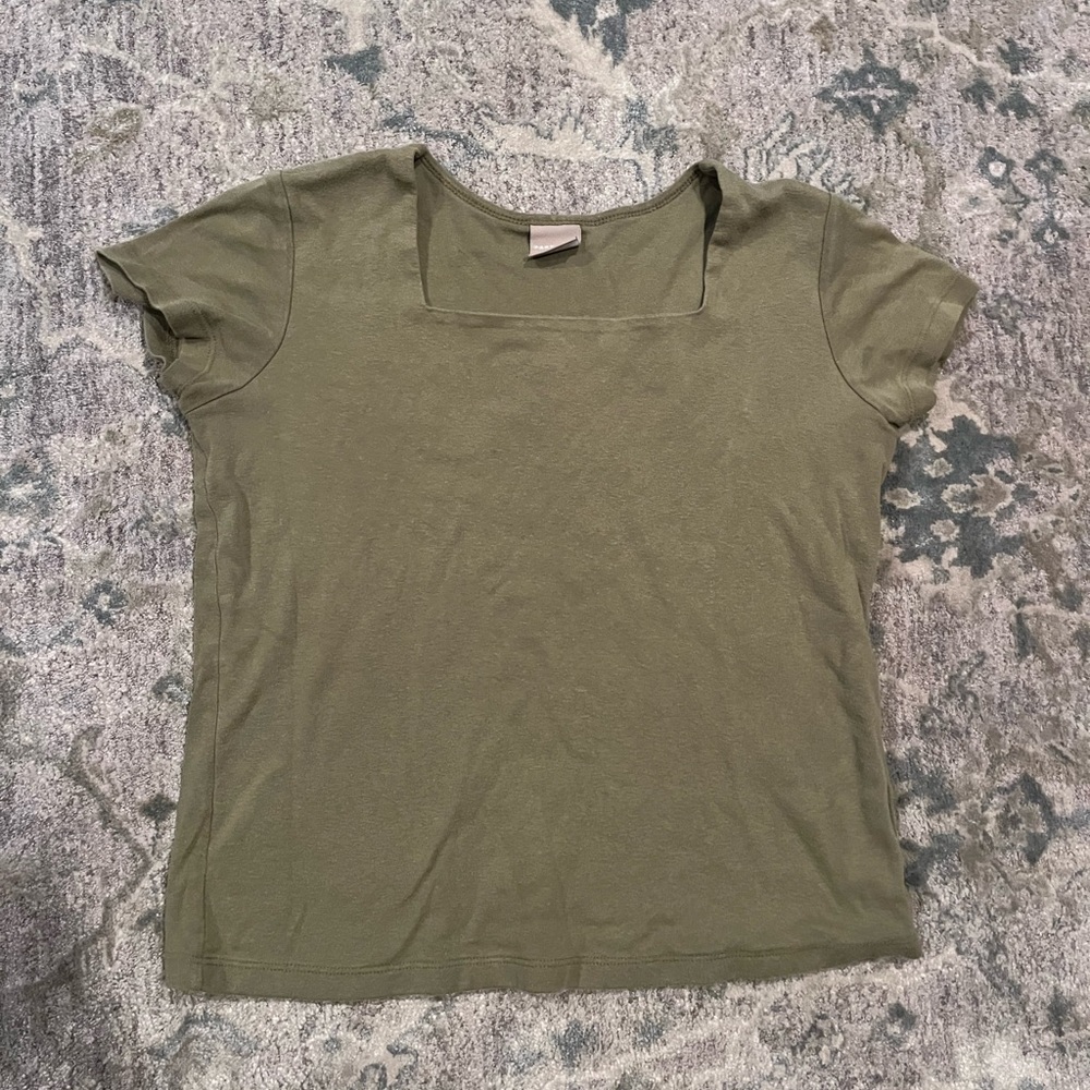 Green square neck top